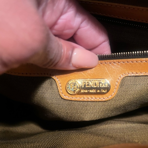 Fendi Animal Print Tote. - Picture 7 of 14